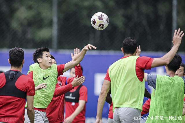 易建联:没有观众比赛很煎熬 重回主场令人期待